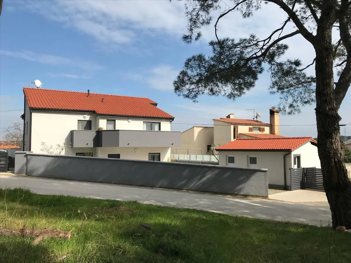 Апартаменты Apartman Nebo Пула