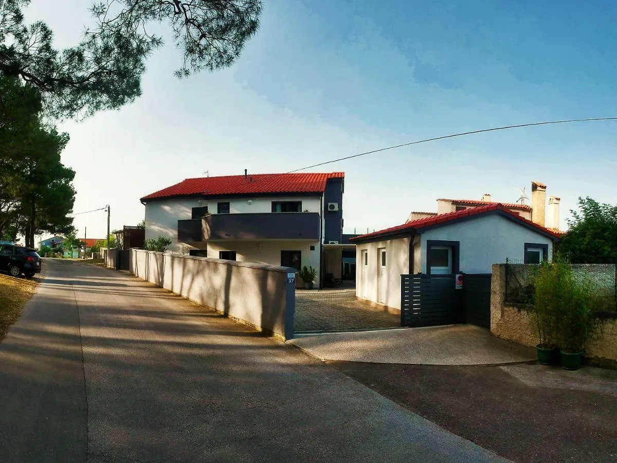 Apartman Nebo Пула Апартаменты