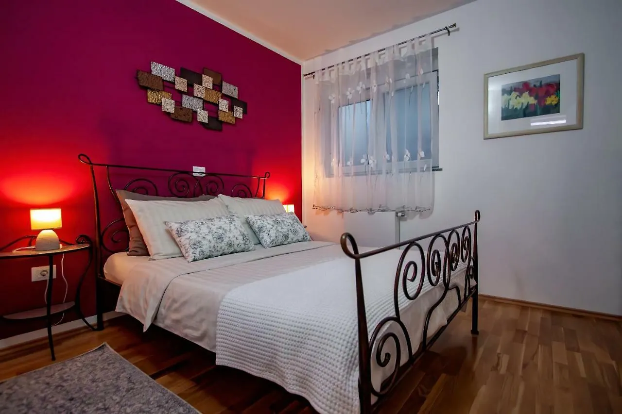 Апартаменты Apartman Nebo Пула